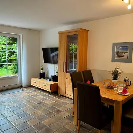 Dom wakacyjny Huus Freonskip *